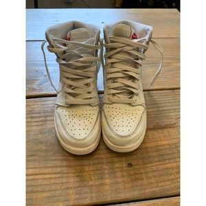 Nike Jordan 1 High OG Sail 2017 Size 7Y/W